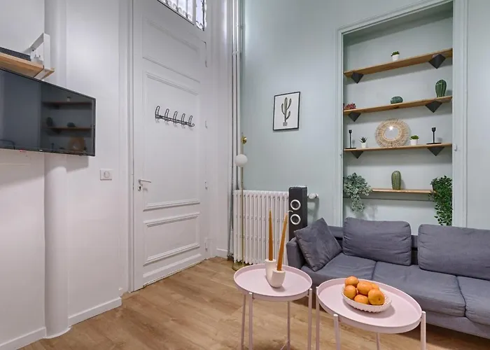 Studio Cosy Proche De L'opera De Διαμέρισμα